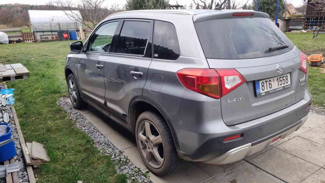 Suzuki Vitara 1.6, 4x4 Elegance - foto 4