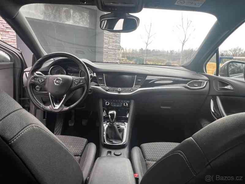 Opel Astra Sports Tourer BiTurbo 118kW - foto 9