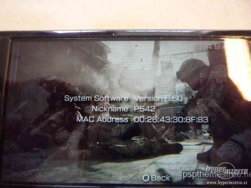 Sony PSP 3004 + příslušenství - perfektní stav - foto 3