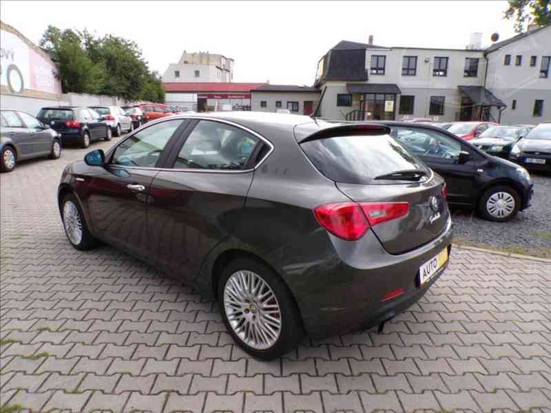 Alfa Romeo Giulietta 1,4 T 120 - foto 3