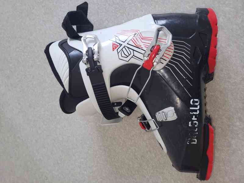 Lehké juniorské lyžařské boty Dallbelo CX 3 vel. 25 - foto 8