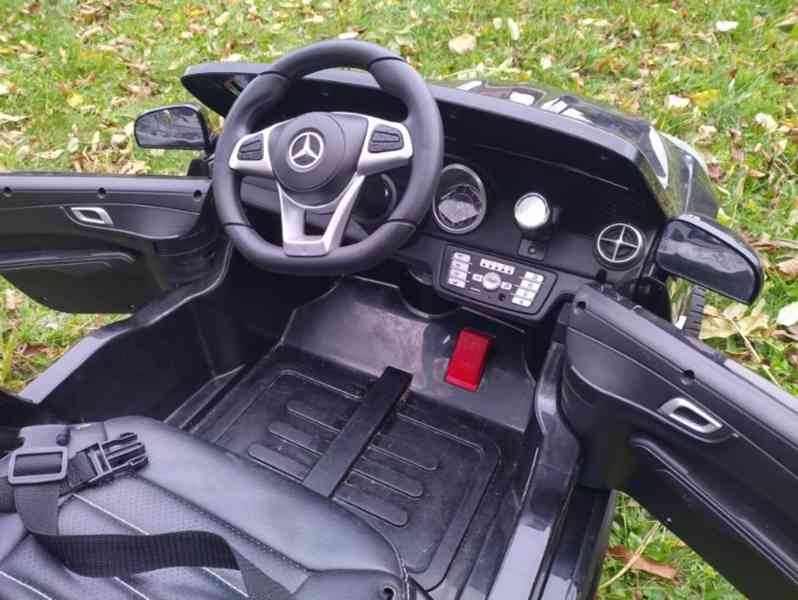 Dětské elektrické auto Mercedes - foto 4