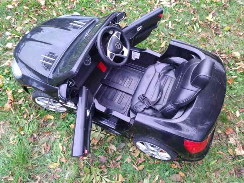 Dětské elektrické auto Mercedes - foto 3
