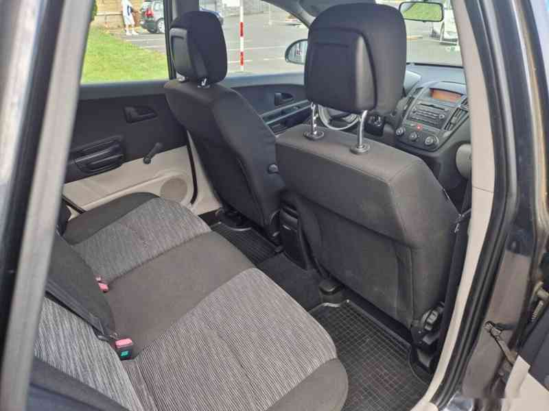 Kia Cee´d, 1,6 CRDi 84kW, 1. MAJITEL - foto 14