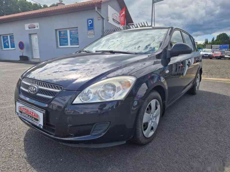 Kia Cee´d, 1,6 CRDi 84kW, 1. MAJITEL - foto 1