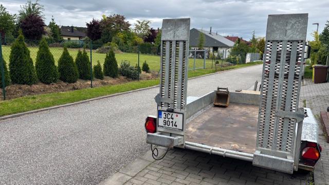 Prodám minibagr Bobcat E20 Rok výroby 2019 - foto 8