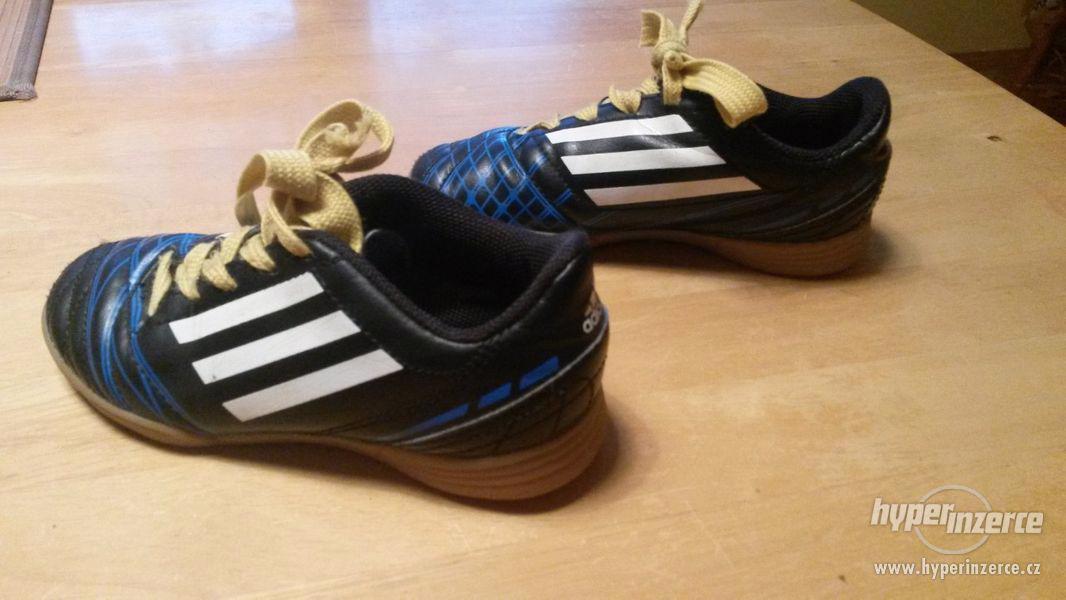 Dětské sálové kopačky Adidas - foto 1