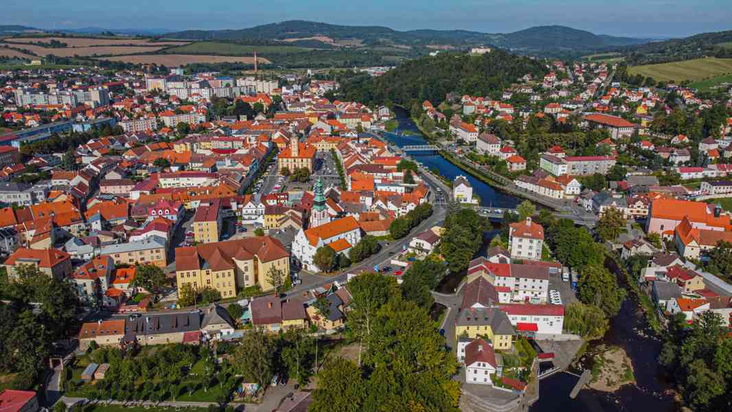 Prodej rodinného domu se zahradou v Sušici - foto 25