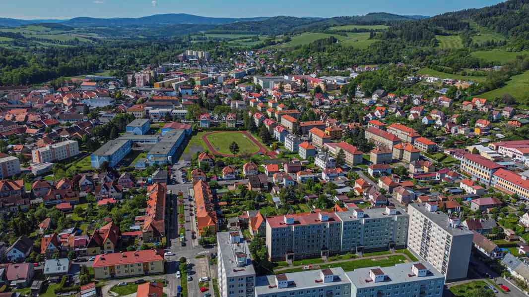 Prodej rodinného domu se zahradou v Sušici - foto 24