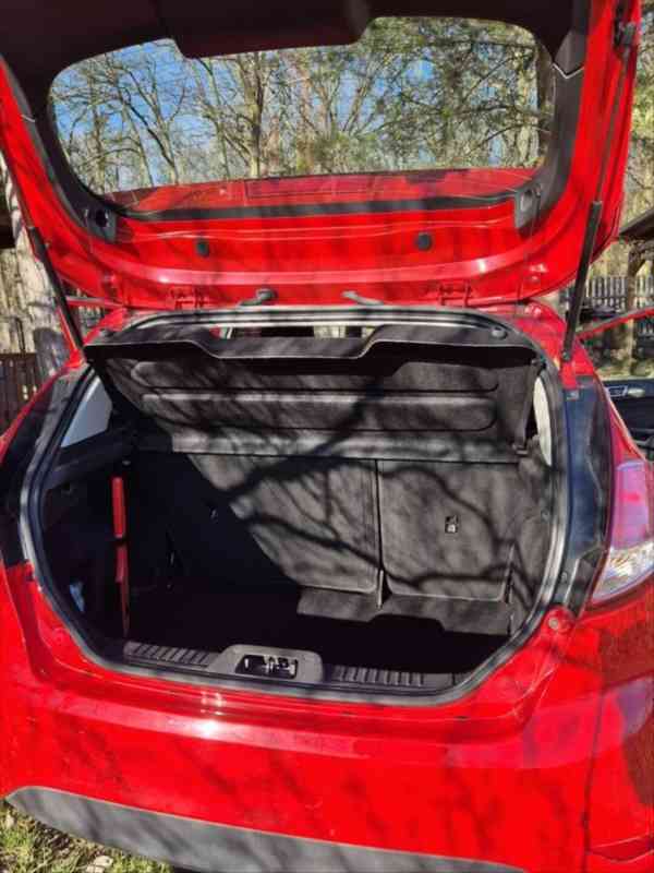 Ford Fiesta 1,2 - foto 8