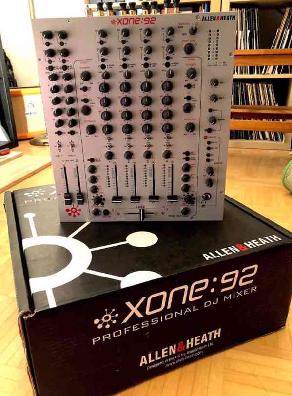 Nové PLAYdifferently MODEL 1, Allen & Heath XONE 96 DJ Mixer - foto 9