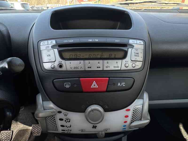 Toyota Aygo 1.0i 50kW/Klima/118tisKM - foto 25