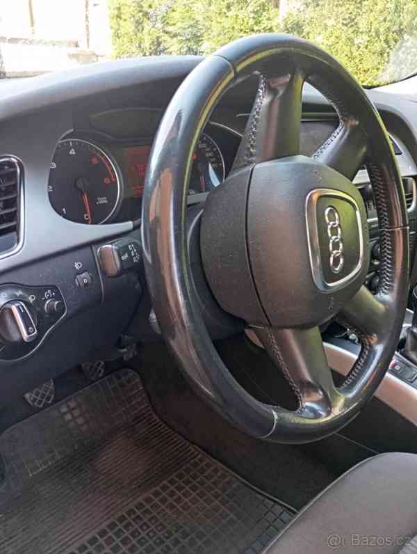 Audi A4 B 8 - foto 4