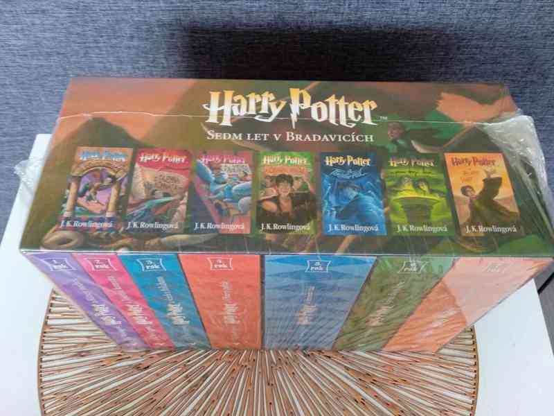 Harry Potter knihy  - foto 2