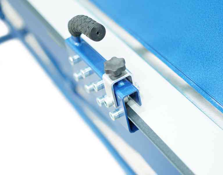 Ruční ohýbačka plechu 1400/1,2/145°  Prod-Masz - foto 8