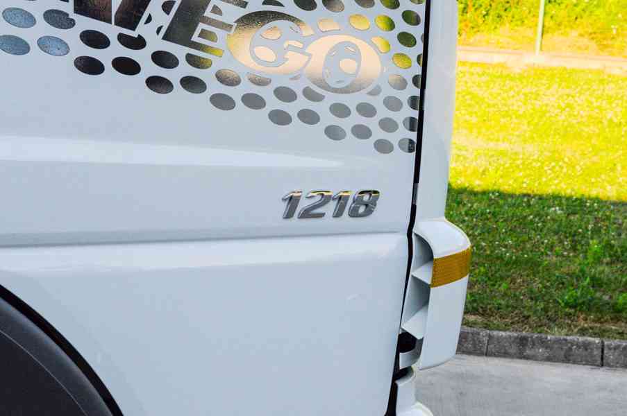 MERCEDES ATEGO 1218 NOVÝ HÁKOVÝ NOSIČ KONTEJNERŮ EURO5 - foto 10