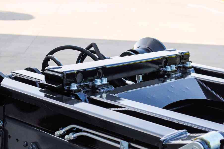 MERCEDES ATEGO 1218 NOVÝ HÁKOVÝ NOSIČ KONTEJNERŮ EURO5 - foto 98