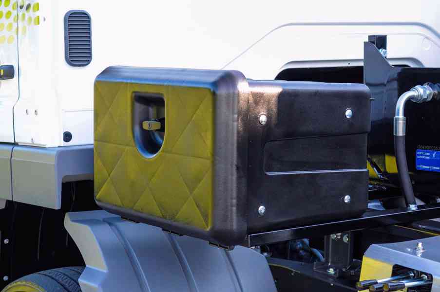 MERCEDES ATEGO 1218 NOVÝ HÁKOVÝ NOSIČ KONTEJNERŮ EURO5 - foto 32