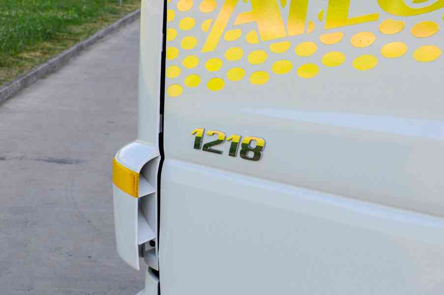 MERCEDES ATEGO 1218 NOVÝ HÁKOVÝ NOSIČ KONTEJNERŮ EURO5 - foto 40