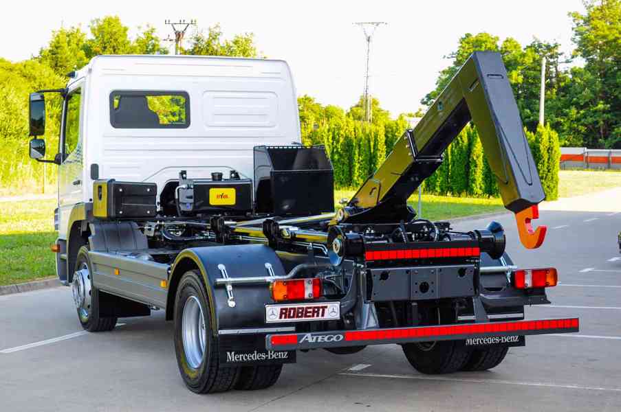 MERCEDES ATEGO 1218 NOVÝ HÁKOVÝ NOSIČ KONTEJNERŮ EURO5 - foto 92