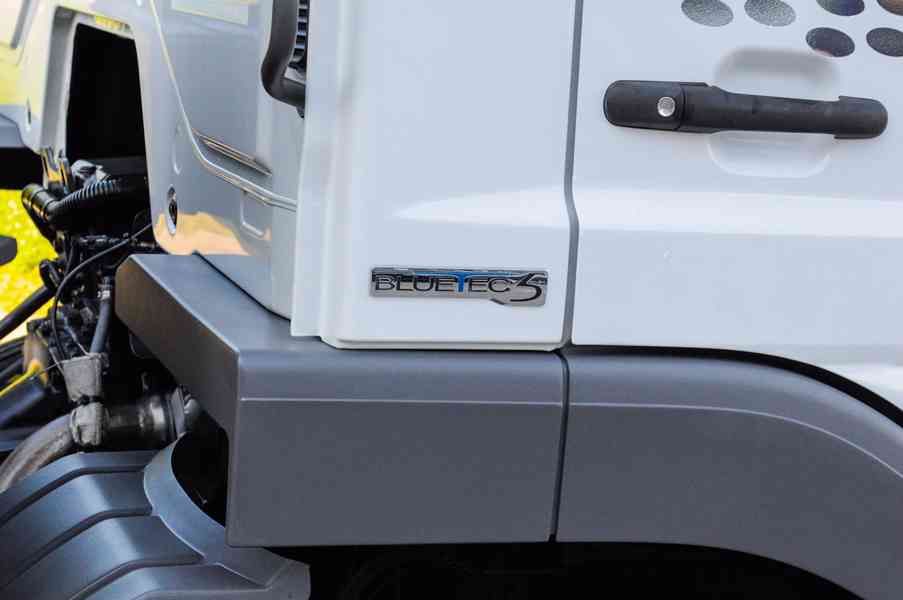 MERCEDES ATEGO 1218 NOVÝ HÁKOVÝ NOSIČ KONTEJNERŮ EURO5 - foto 11