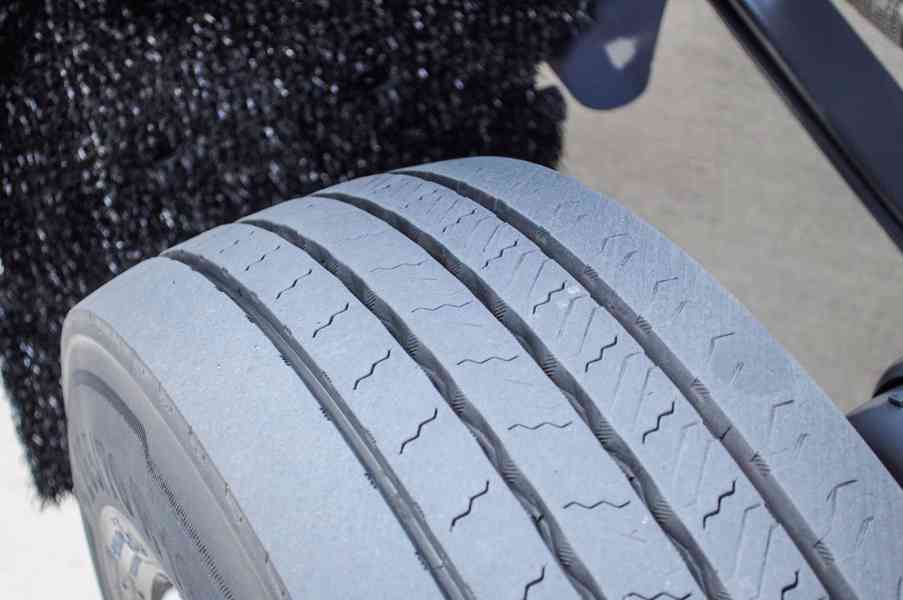 MERCEDES ATEGO 1218 NOVÝ HÁKOVÝ NOSIČ KONTEJNERŮ EURO5 - foto 66