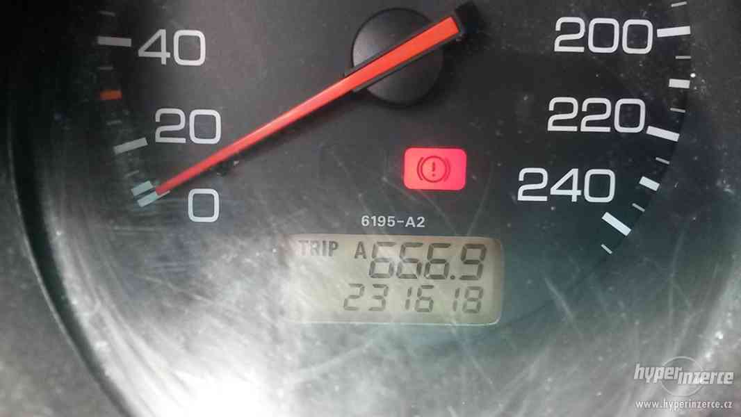Honda Accord 6G 2.0i - foto 5