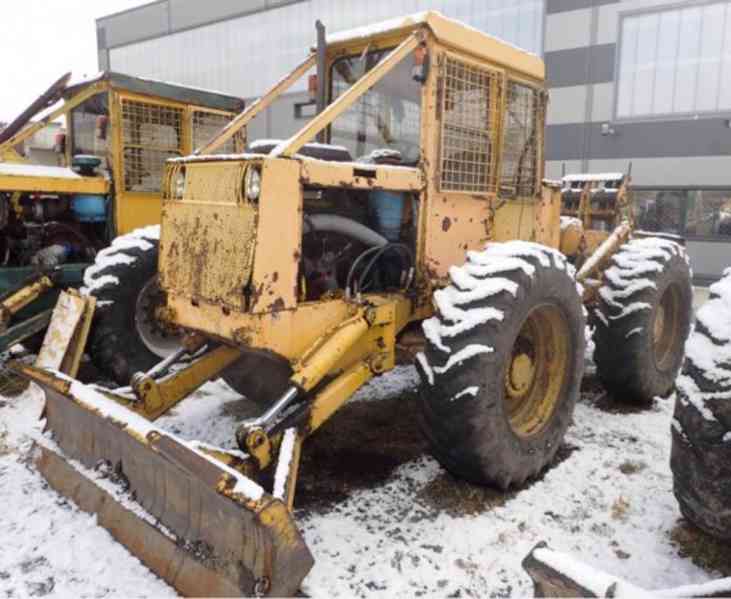 lesní kolový traktor LKT 81 - bez turba - foto 2