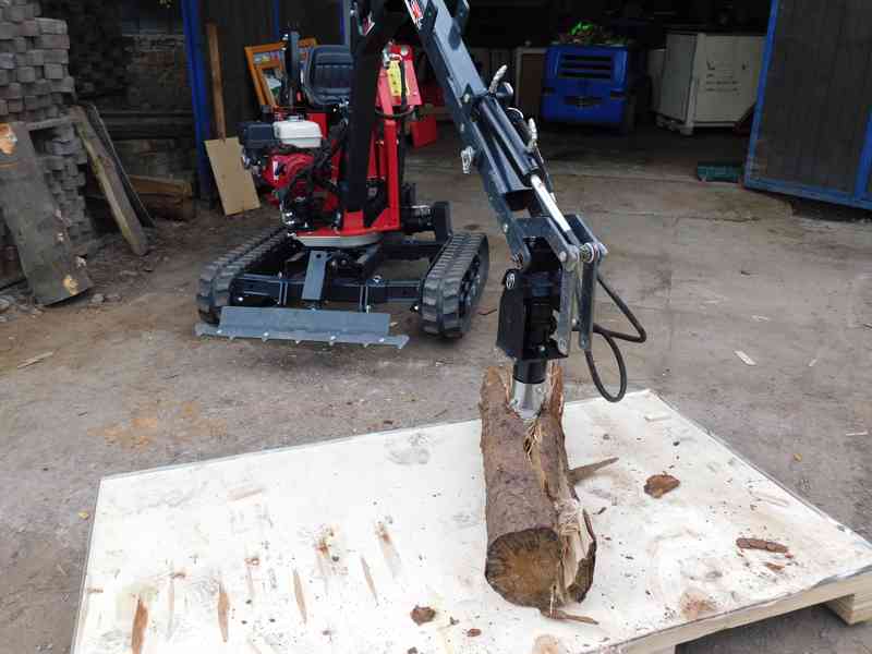 Štípací kužel na dřevo a kořeny + Hydraulický vrtací  - foto 3