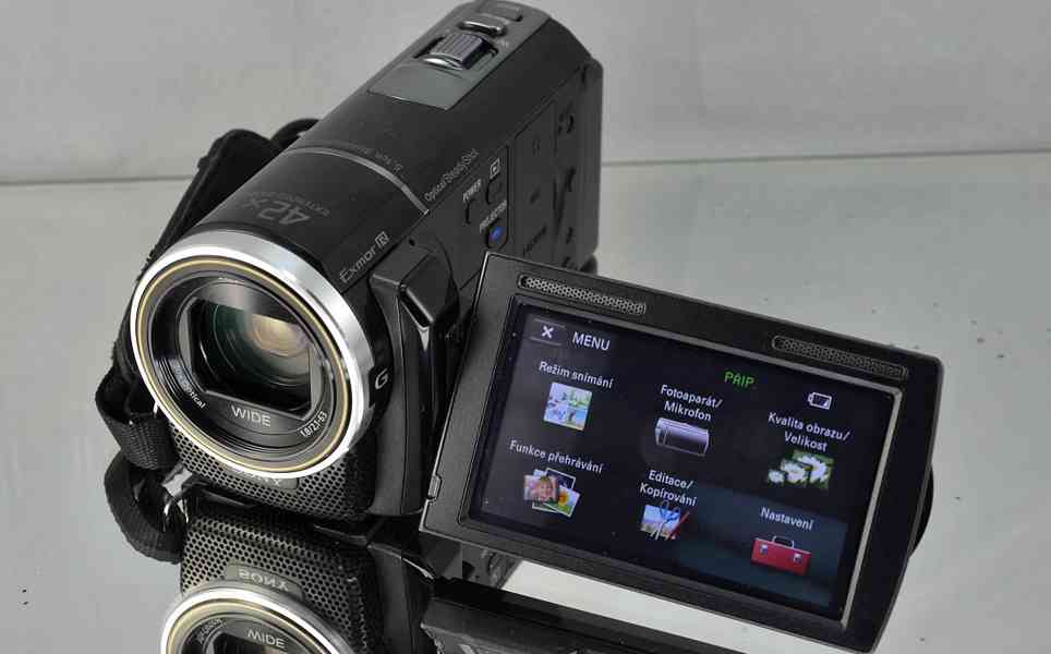 Sony HDR-PJ10e **videokamera s projektorem*FullHDV - foto 6