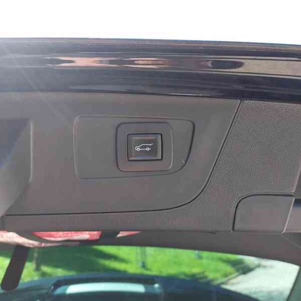 Opel Insignia B ST Innovation 2,0 CDTi 154 Kw 4x4 automat - foto 16