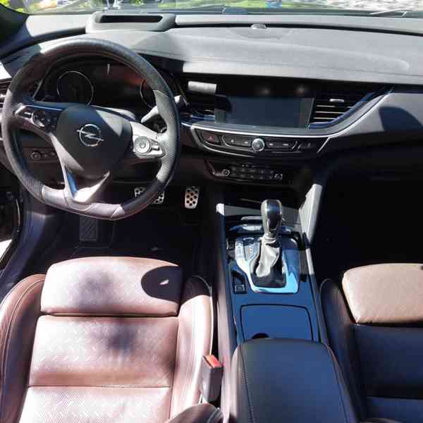 Opel Insignia B ST Innovation 2,0 CDTi 154 Kw 4x4 automat - foto 15