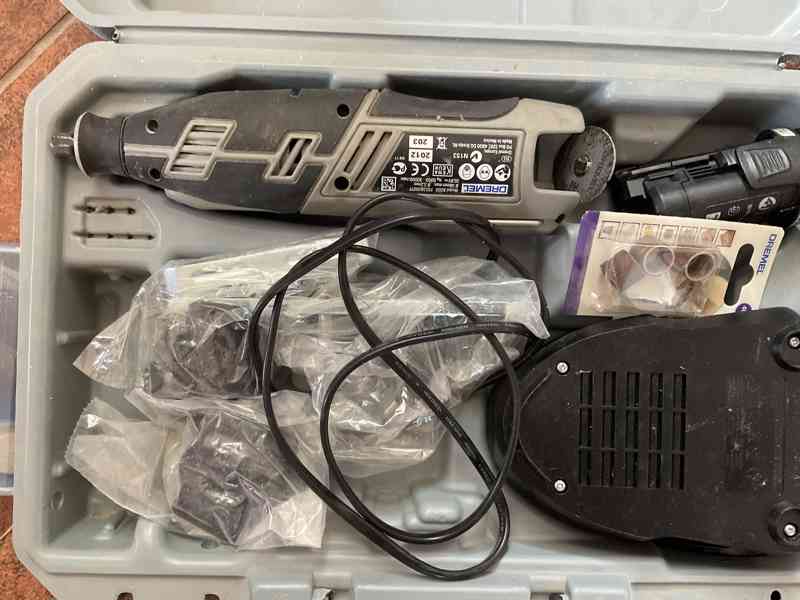 Dremel  8200 mikronářadí kompletní - foto 2