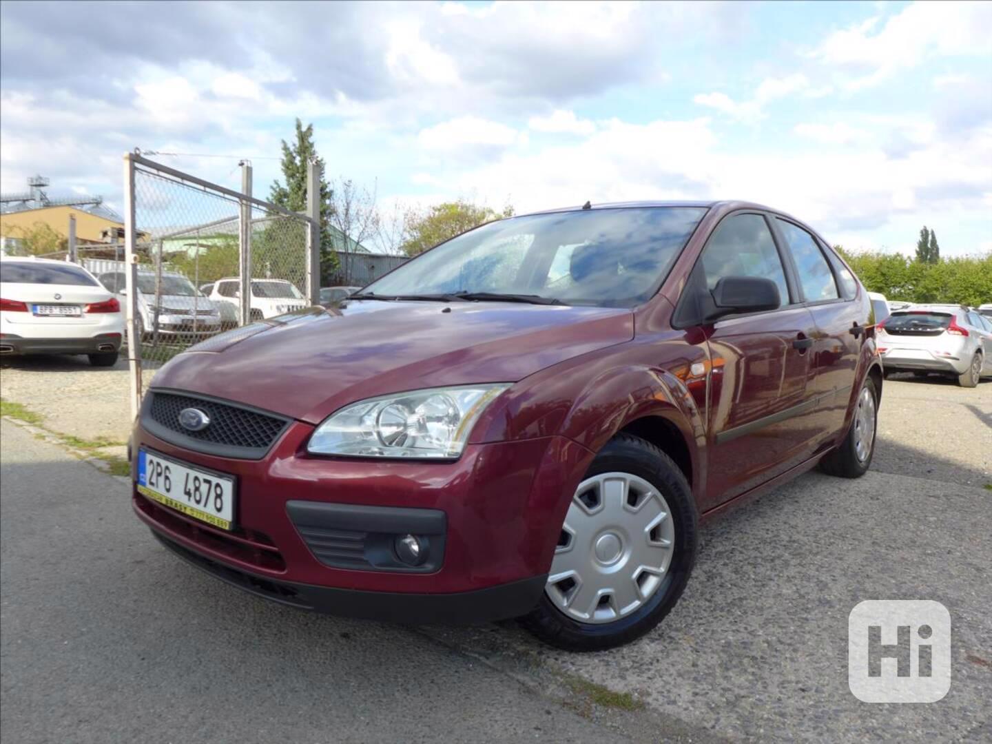 Ford Focus 1,6 i KOUPENO CZ KLIMA TAŽNÉ - foto 1