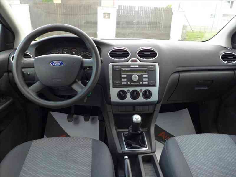 Ford Focus 1,6 i KOUPENO CZ KLIMA TAŽNÉ - foto 7