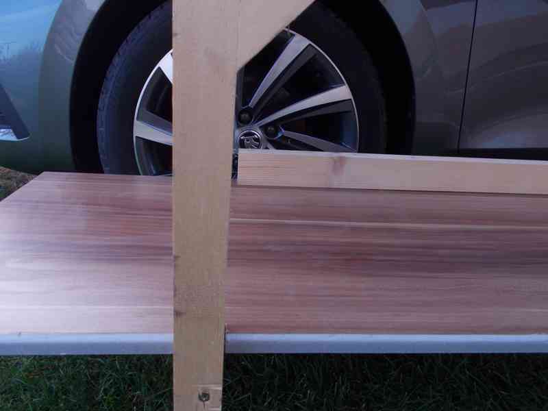 Pracovní stůl s policí a ohrádkou 214x55x89 cm - foto 4