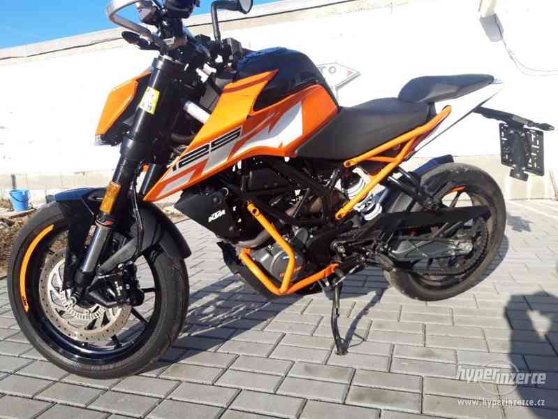 KTM Duke 125 ABS - foto 10