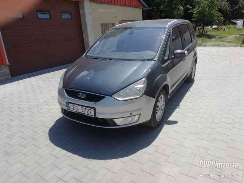 Ford Galaxy 2,0 tdci - foto 2