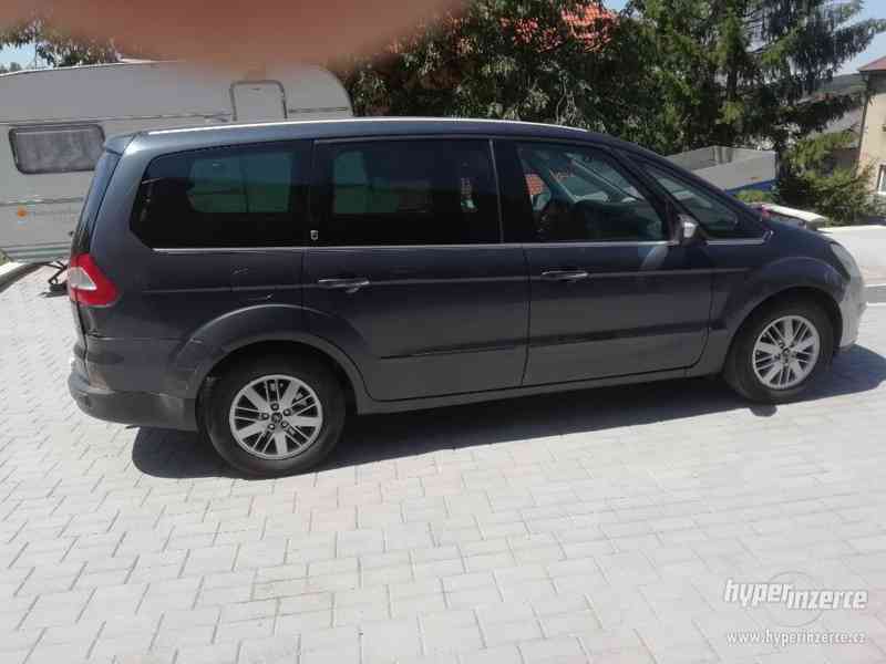 Ford Galaxy 2,0 tdci - foto 4