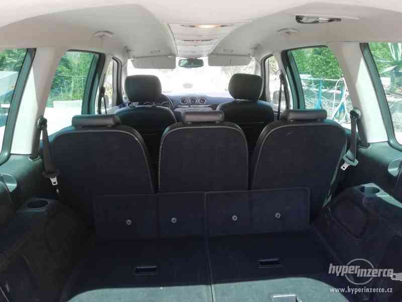 Ford Galaxy 2,0 tdci - foto 6