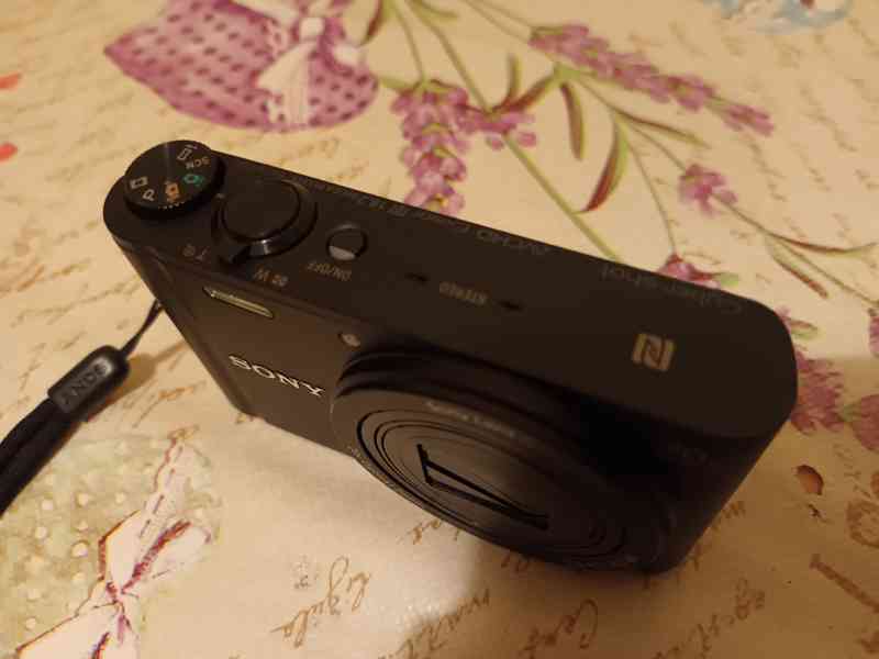 Fotoaparát Sony CyberShot DSC-WX350 - foto 2