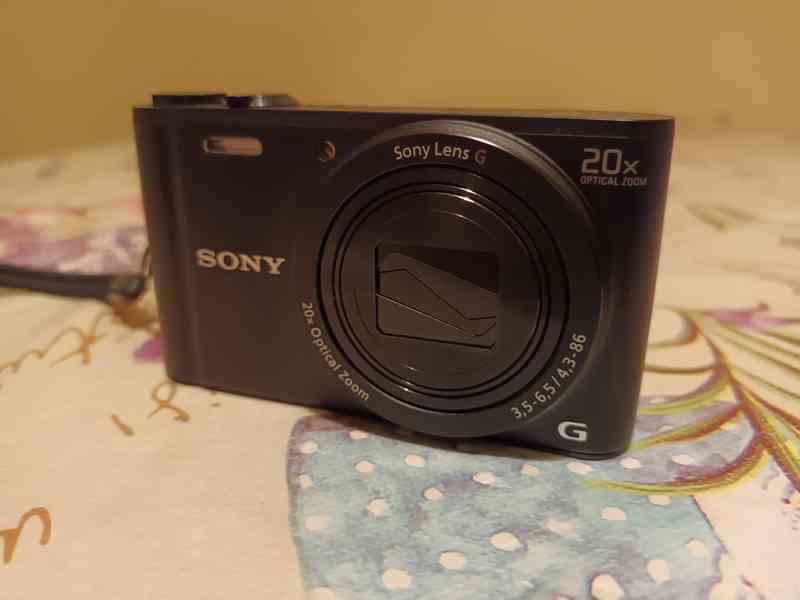 Fotoaparát Sony CyberShot DSC-WX350