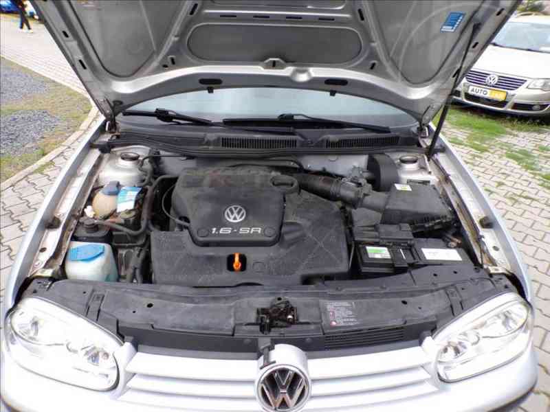 Volkswagen Golf 1,6 SR AUTOMAT,TAŽNÉ ZAŘ.-Hned odjíždíte - foto 12