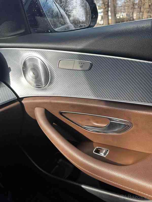 Mercedes-Benz Třídy E 2,0   220 D, 4matic , AllTerrain - foto 4