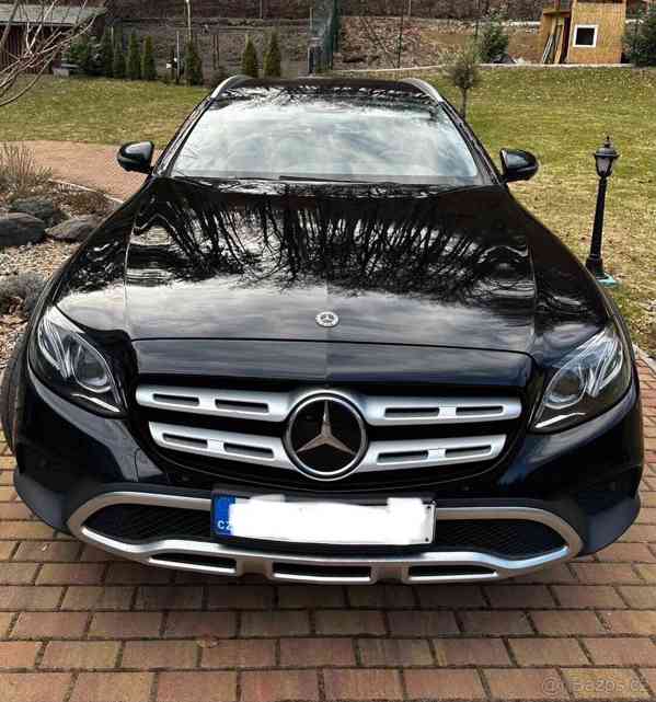 Mercedes-Benz Třídy E 2,0   220 D, 4matic , AllTerrain - foto 1