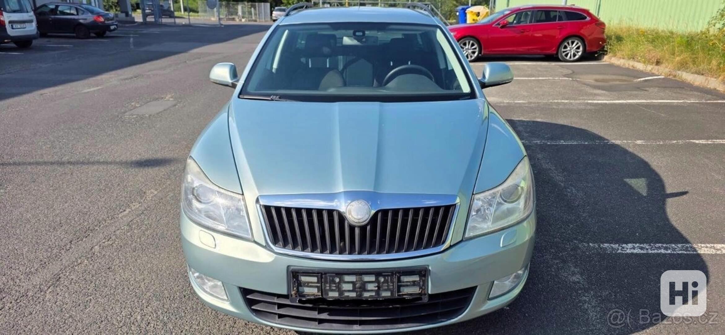 Škoda Octavia 2,0 - foto 1