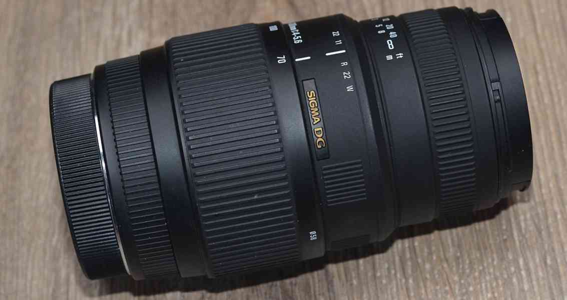 pro Canon - Sigma DG 70-300mm 1:4-5.6 MACRO - foto 6