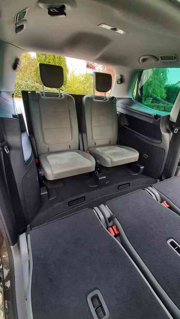 Volkswagen Sharan 2.0 TDI Highline 103kw - foto 8