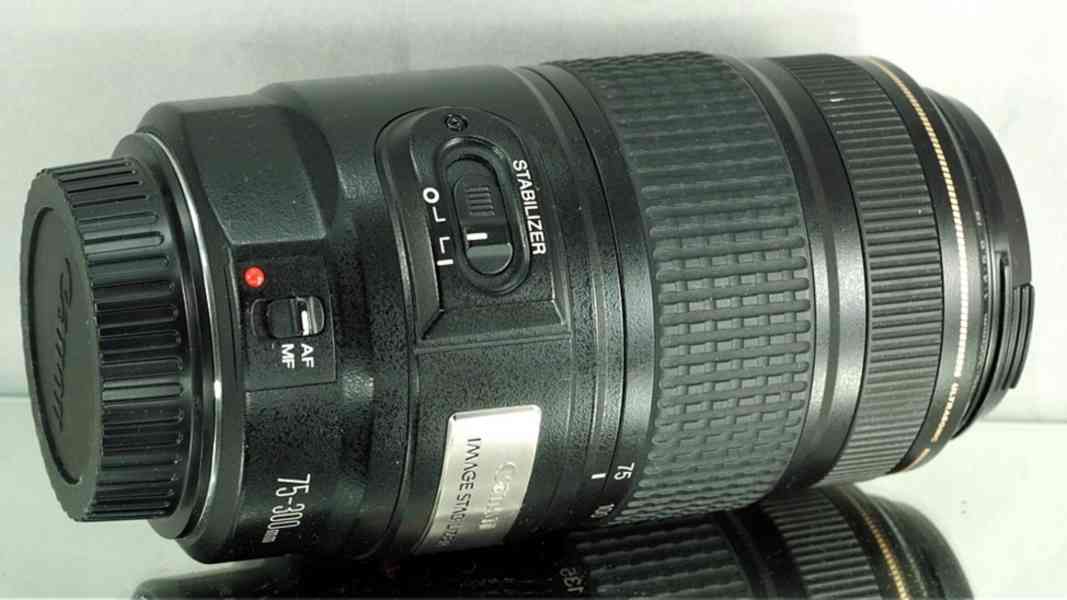 Canon EF 75-300mm f/4-5.6 IS USM **full-frame* - foto 5