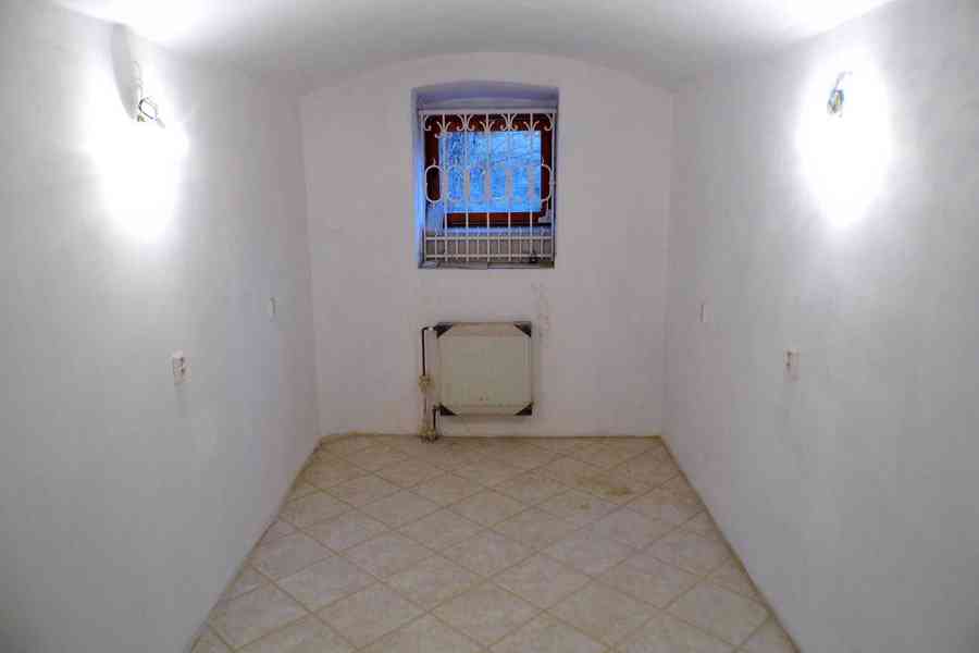 Nabízím k pronájmu prostory o celkové výměře 81 m²  - foto 3